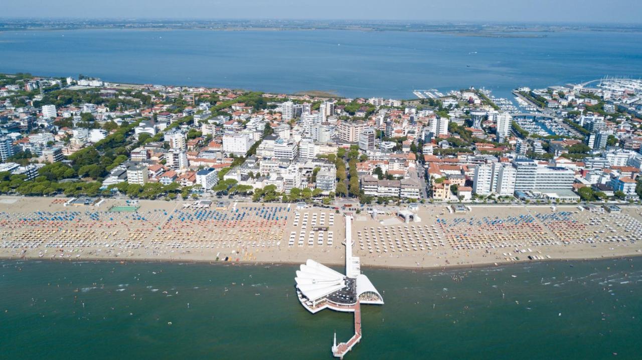 Villaggio Giove Lignano Sabbiadoro Exterior photo